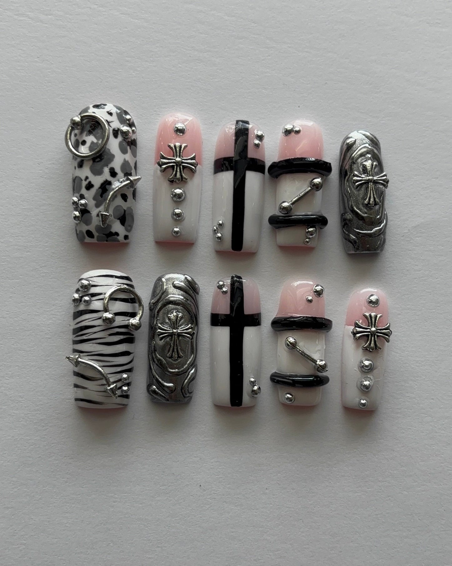 Chrome Kisses